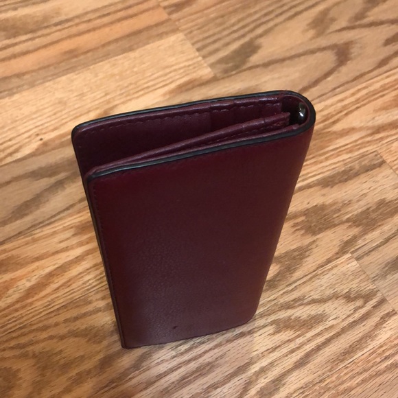 NWOT Marc Jacobs 100% Leather Oxblood Burgundy Maroon Red Fold Medium Wallet - Picture 9 of 12